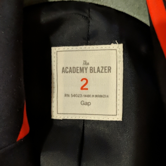 4 for $20🏷Gap The Academy Striped Blazer - Picture 2 of 4